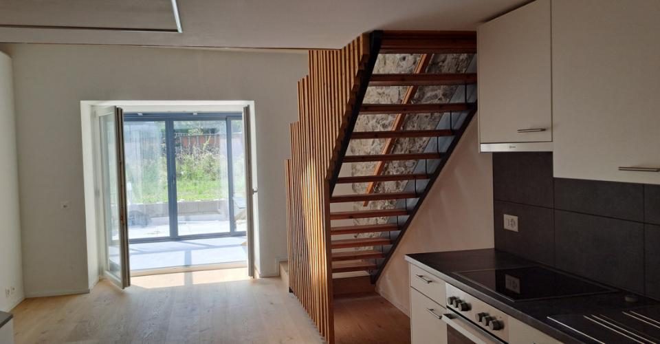 Appartement de 2 pièces avec véranda en plein centre – photo 1
