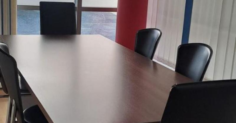 Deux bureaux pour investisseur – photo 5
